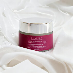 Silky Moisturiser 30 g | Lumière de Rejuvenate™